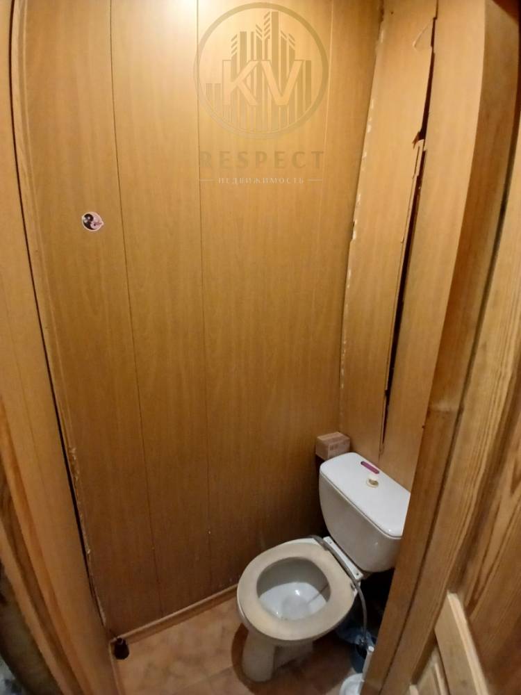 1000106042