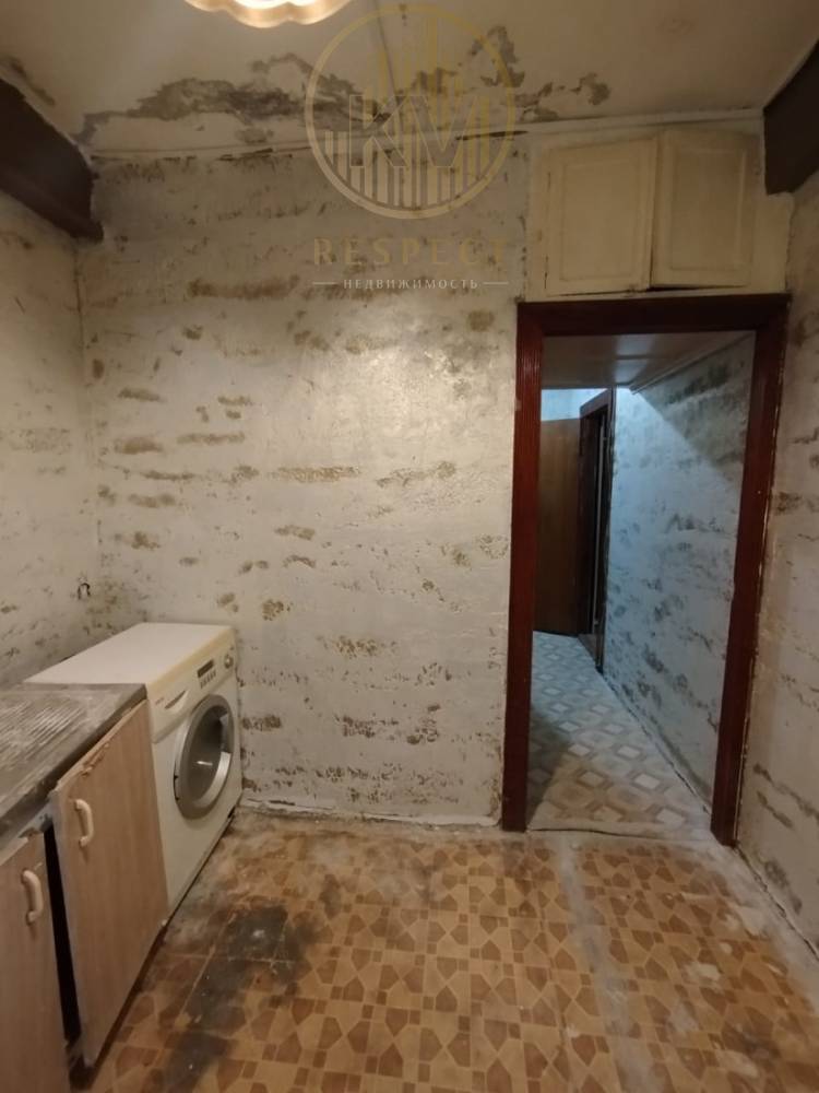1000023352