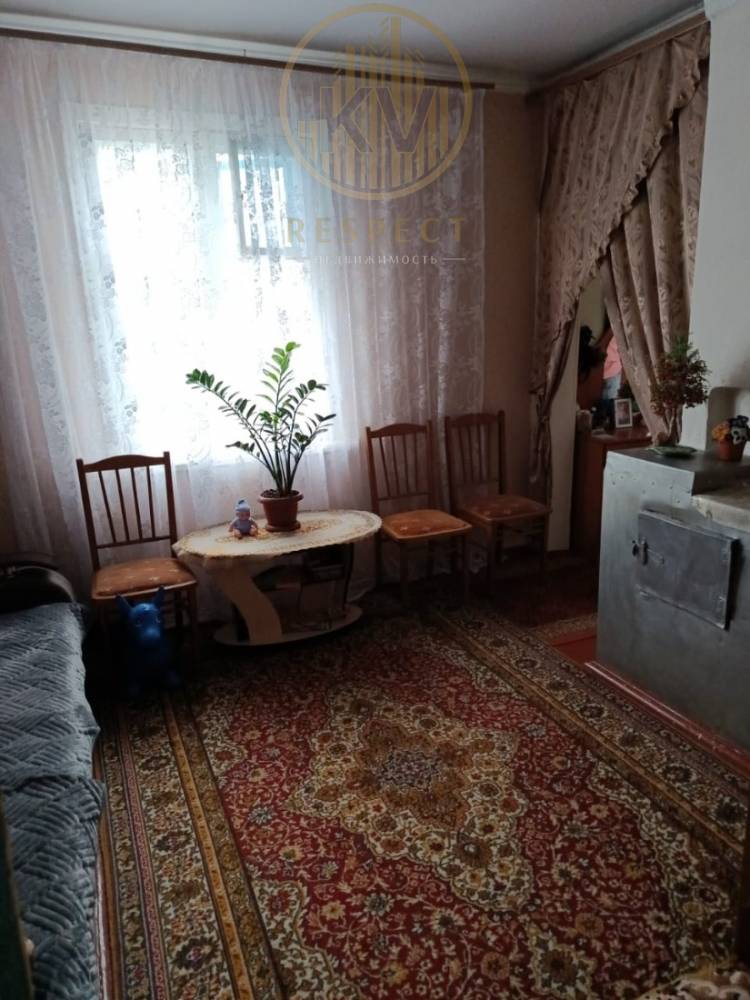 1000016728