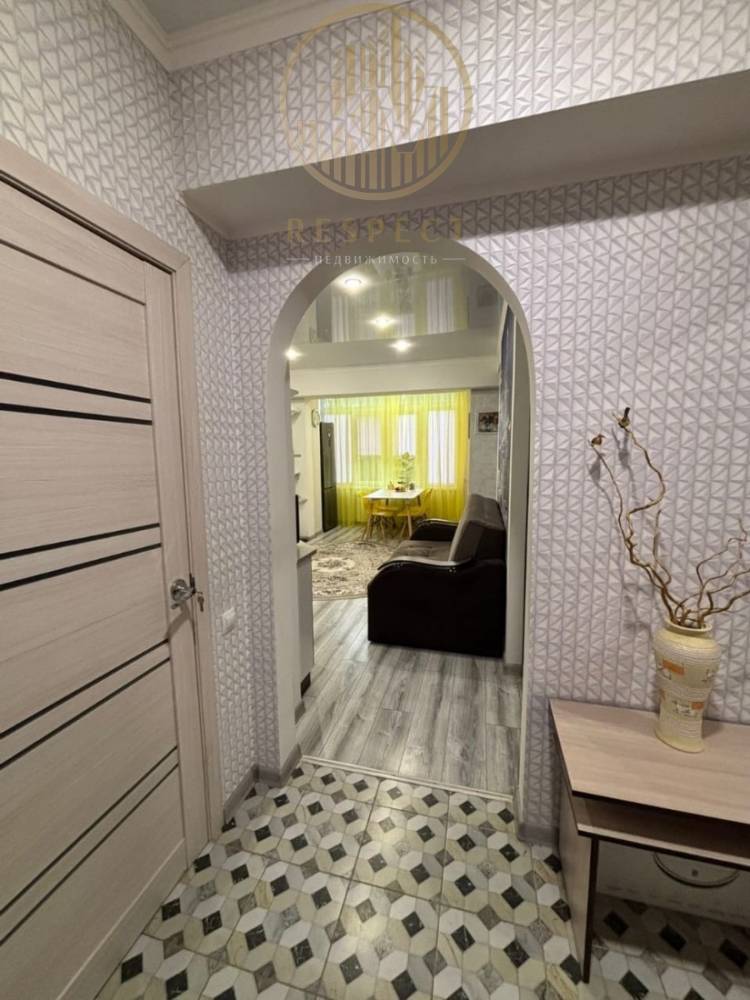 e5069a14-4225-46fb-85aa-f35730ab3934