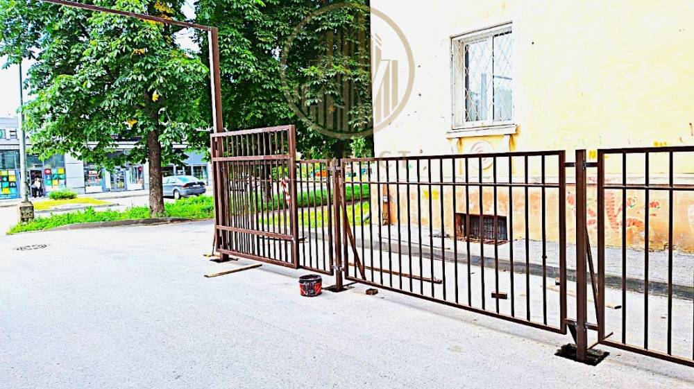 whatsapp image 2025-10-23 at 13.52.58