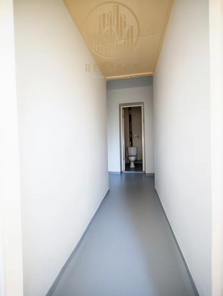 b_залить_полы_серым_цв