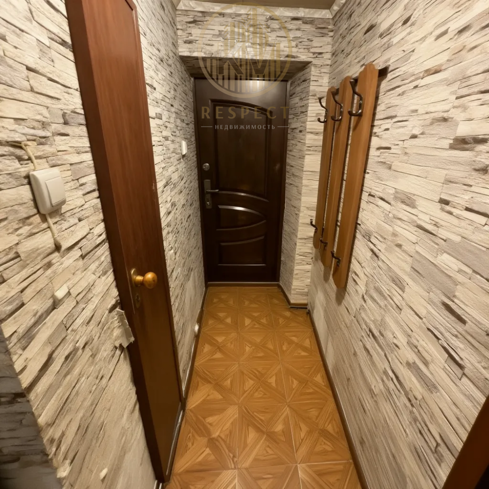 b_убери_все_куртки_с_ф