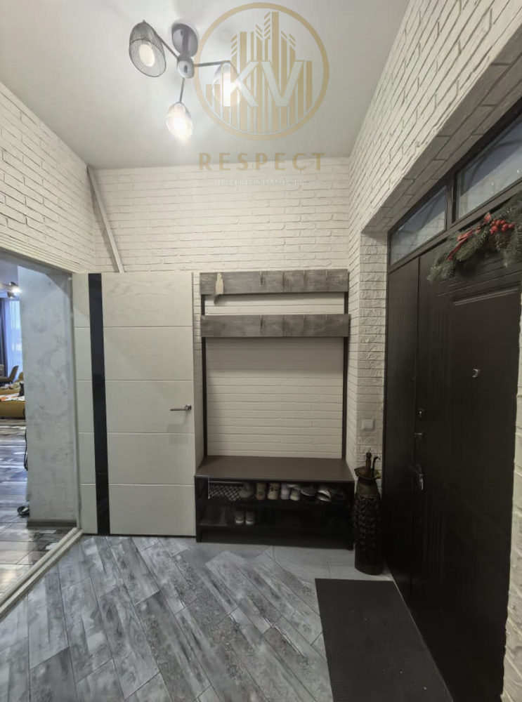 b_убери_все_куртки_и_о