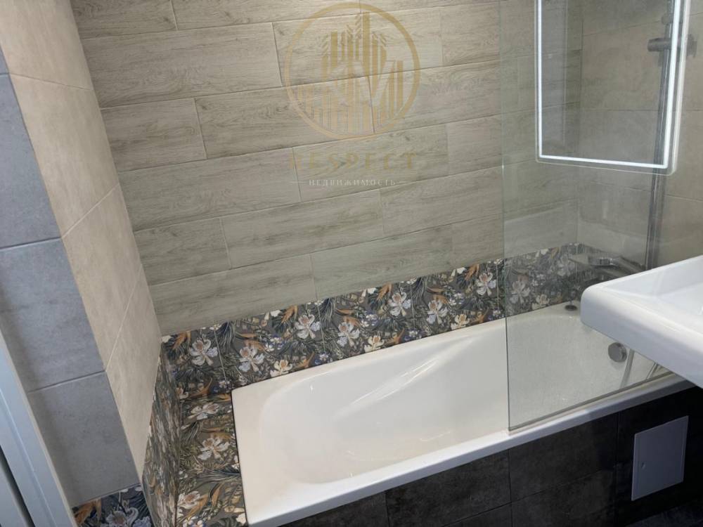 b21d835f-a629-40de-9f10-dc0eb4538ed6