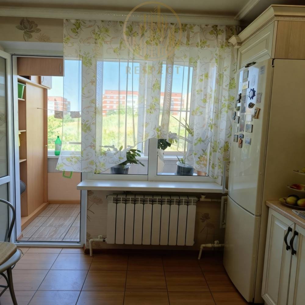 b_убери_с_фото_табурет