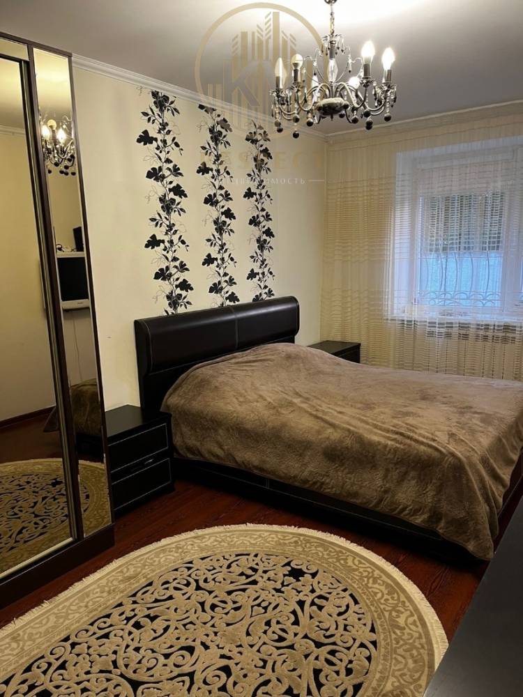 f60acd77-5c69-4726-94e5-e9272d464ef6