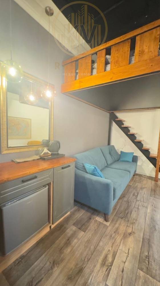 59efc7b2-5e7f-4ed4-a2cd-7df90451e340