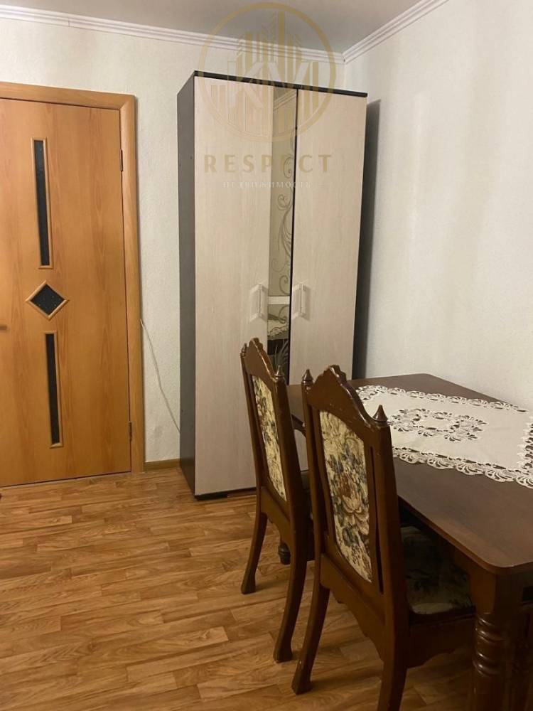 photo_5195452781144248590_y