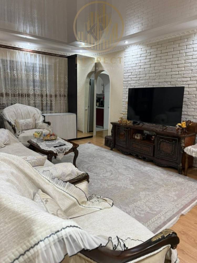 photo_5222239182204375538_y