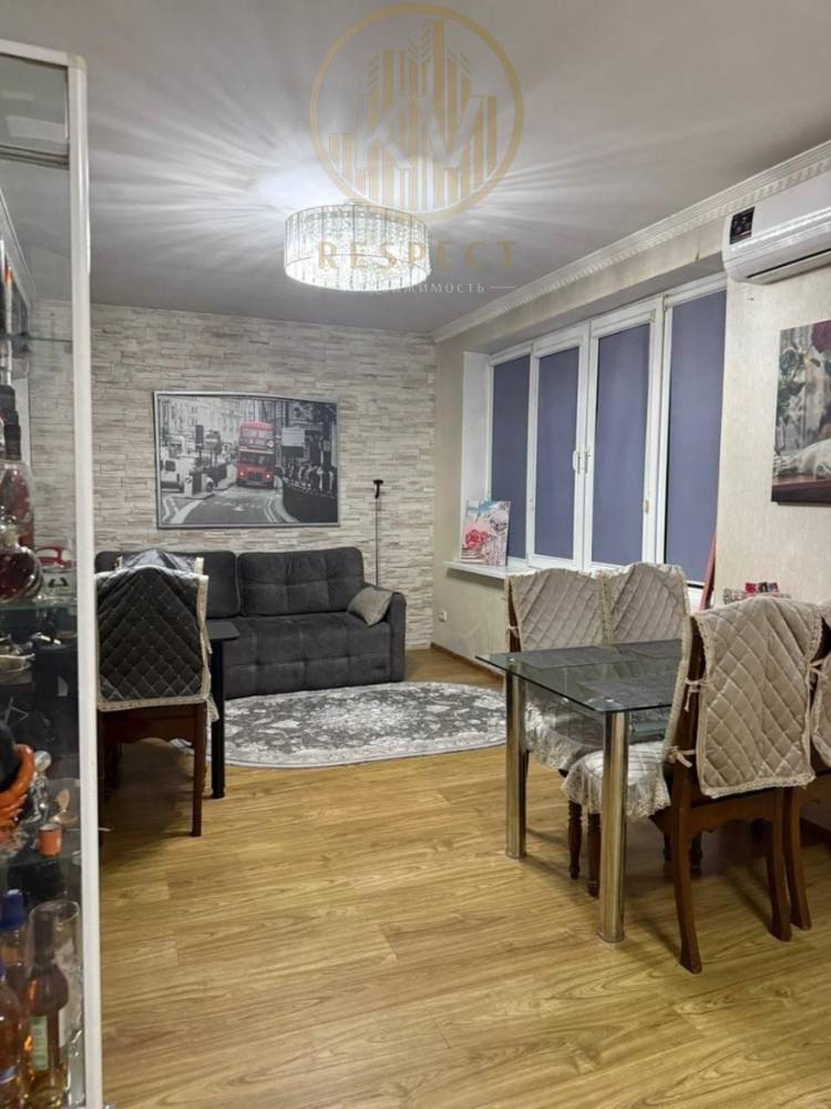 photo_5222239182204375543_y