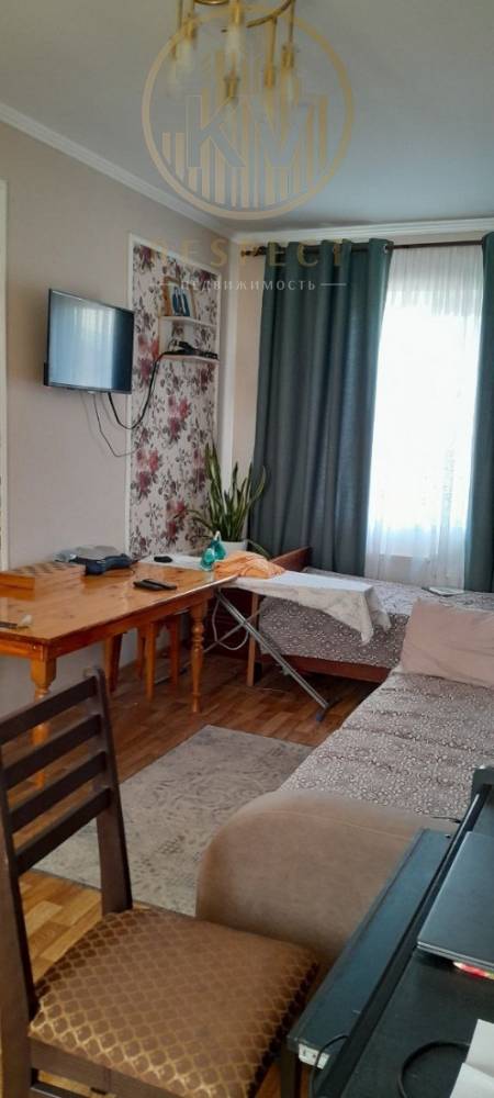 photo_5217565484692215133_y