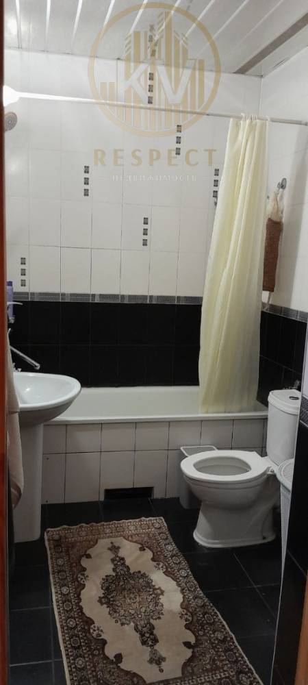 photo_5217565484692215135_y