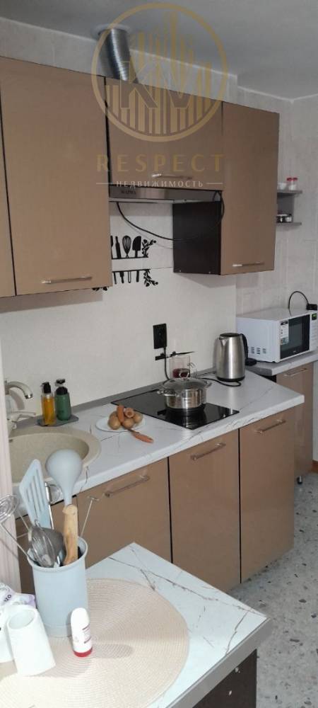 photo_5217565484692215143_y