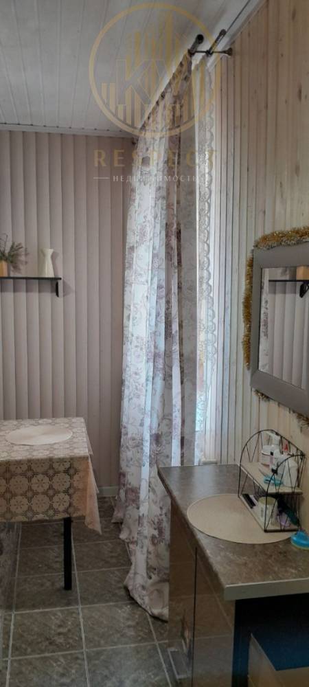 photo_5217565484692215144_y