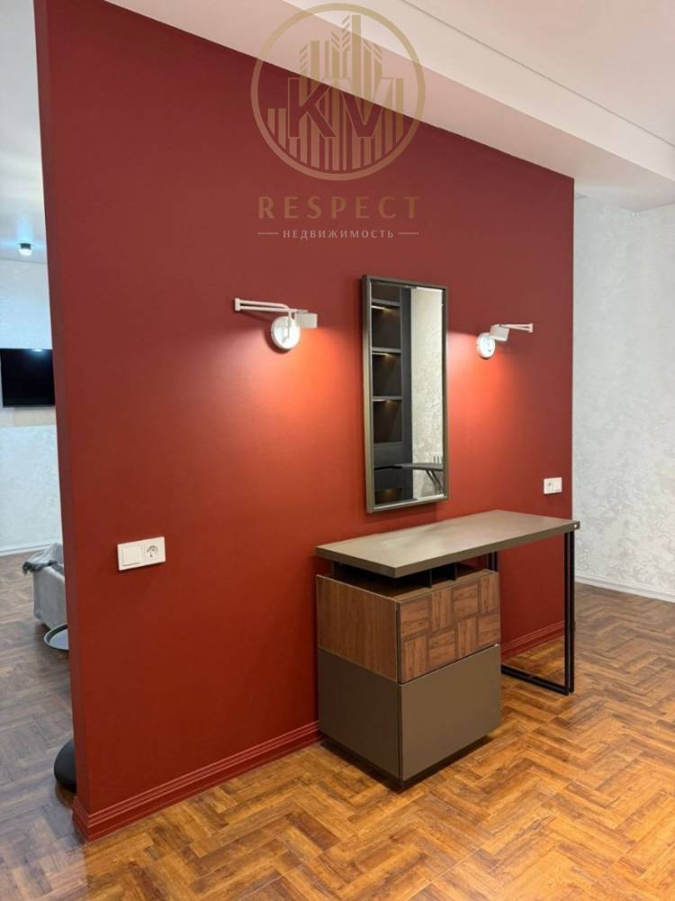 photo_5226865446097720222_y