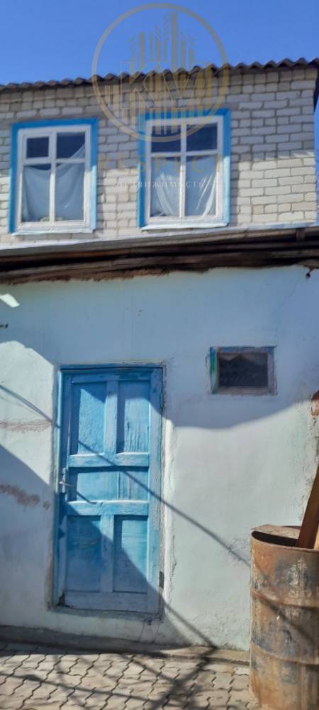 photo_5246864604829259832_y