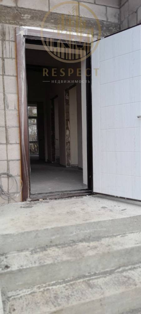 photo_5231341368955836262_y