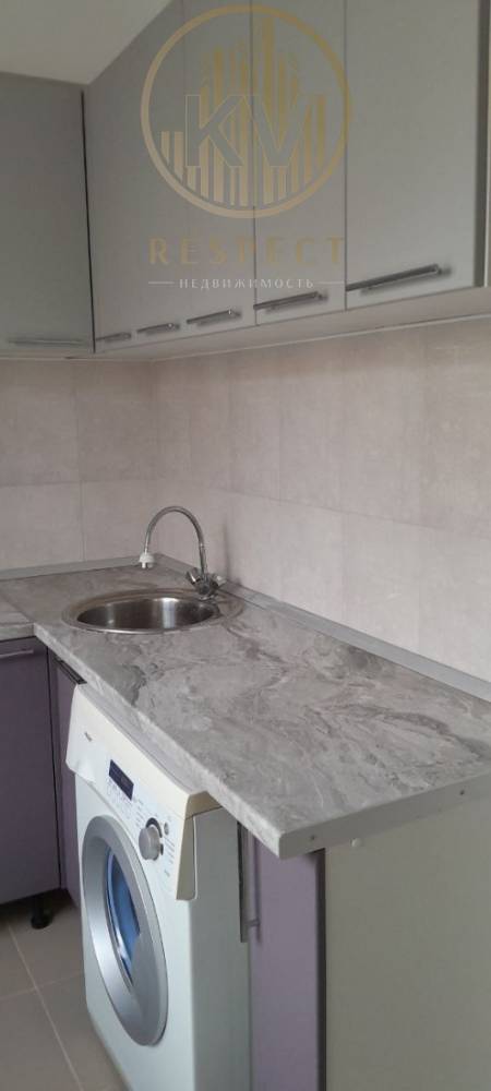 photo_5276037852359760033_y