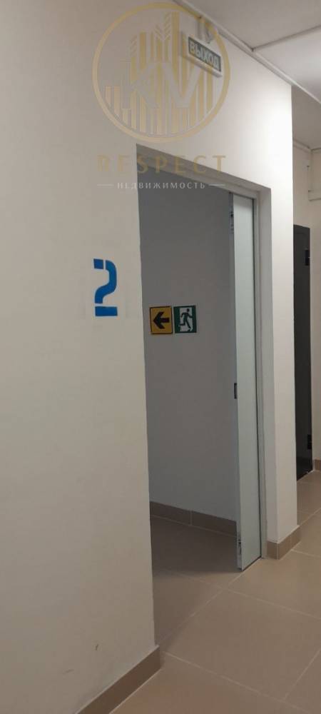 photo_5276037852359760029_y