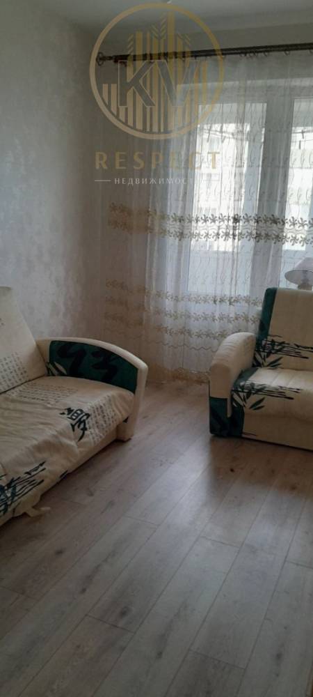 photo_5276037852359760041_y