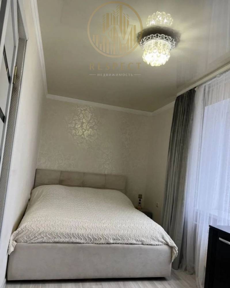 photo_5282771845683810839_y