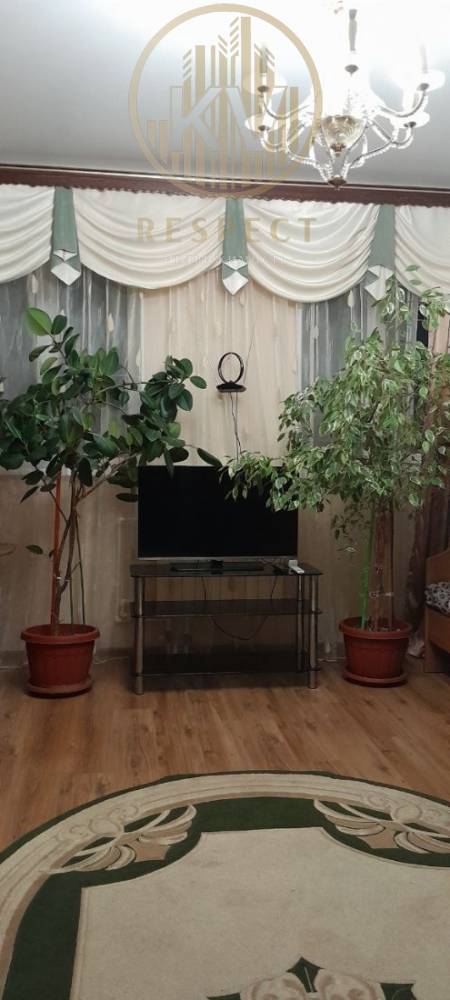 photo_5276037852359760133_y